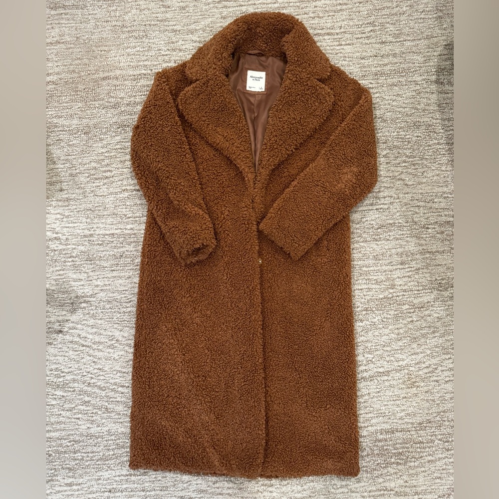 Abercrombie & Fitch Long Teddy Coat
